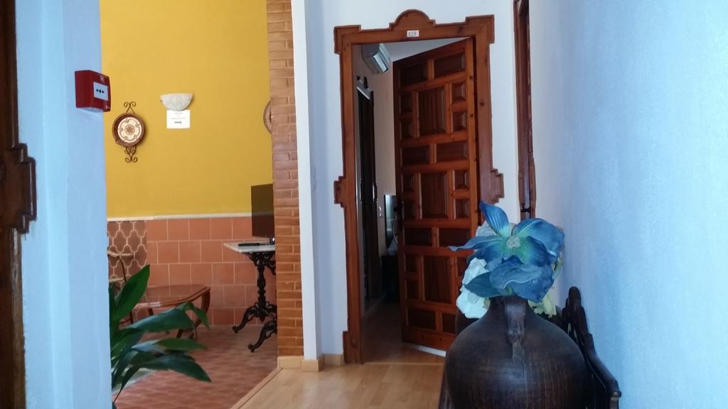 Hotel Mesón El Número Uno Antequera Habitación foto